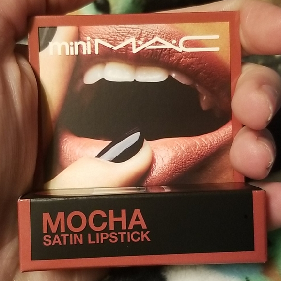 Mac Mini Lipstick - Mocha - Picture 2 of 3
